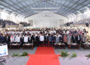 Serahkan 1.032 Sertifikat Wakaf, Menteri Nusron Ajak Penerima Jadi Pelopor Pengamanan Aset Umat