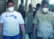 Wako Bukittinggi Ramlan Pimpin Gotong Royong Bersihkan Gedung Pasar Banto
