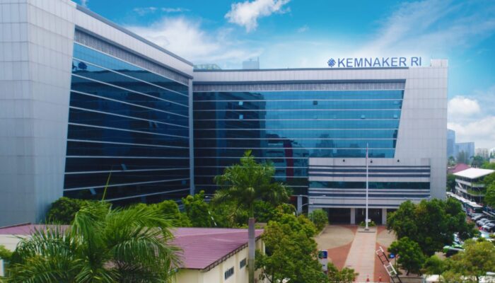 Kemnaker Umumkan Tiga Besar Calon Direktur Polteknaker Periode 2026–2030
