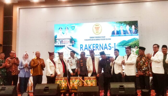 Bupati Pesisir Selatan Berpesan Agar Masyarakat Memperkuat Sinergi Antara Ranah dan Rantau