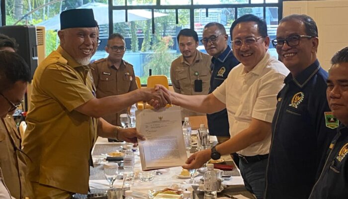 Irman Gusman Dorong Pembentukan Task Force Percepat Dana Rehab Rekon Sumbar