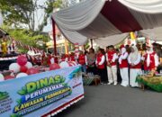 Sukseskan dan Meriahkan HUT Kemerdekaan RI ke-81, Bupati Pesisir Selatan Apresiasi Seluruh Peserta Pawai Alegoris