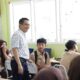 Wakil Ketua DPRD Sumbar Evi Yandri Salurkan 140 Laptop di Dua SMA di Padang untuk Percepat Digitalisasi Pendidikan