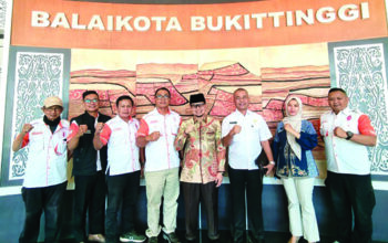 Wakil Wali Kota Bukittinggi, Ibnu Asis, S.TP, Terima Kunjungan Panitia Pelatihan Tim CORE Group A Orlok Bukittinggi Agam-YH5AK