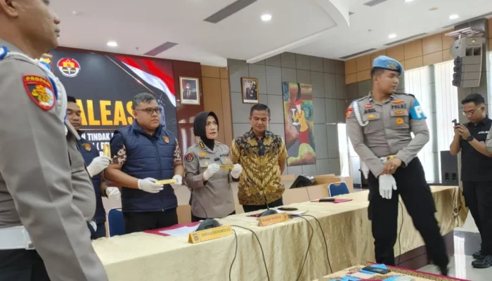 Warga India Ditangkap Polisi di Sumbar, Diduga Berdagang Emas Tambang Liar