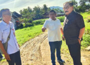 Shadiq Pasadigoe Datangi Petani Korong Gadang