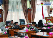 Wali Kota Bukittinggi Ramlan Nurmatias Sampaikan Jawaban Pemandangan Umum Fraksi DPRD terhadap Ranperda Perubahan APBD 2026