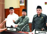 Wali Kota Bukittinggi Ramlan Nurmatias Dengarkan Enam Fraksi DPRD Bukittinggi Sampaikan Pandangan Umum Raperda Perubahan APBD 2026