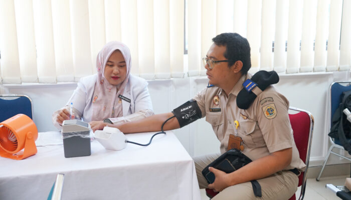 Donor Darah Warnai HANTARU 2026 di Kanwil BPN Sumbar, Pegawai Ikut Ambil Bagian