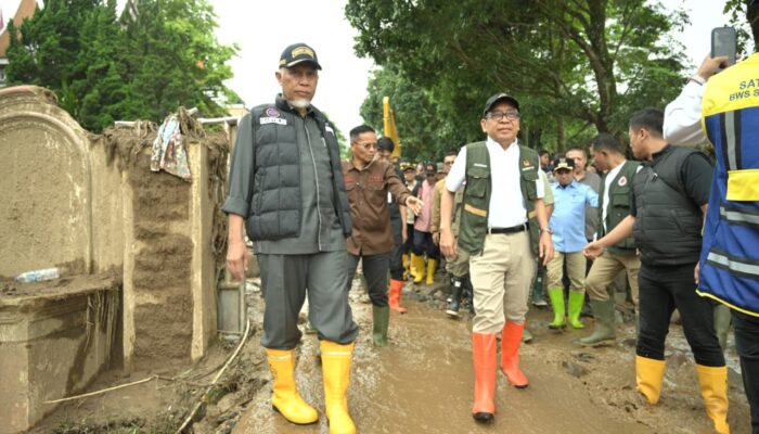 Menko PMK Tinjau Dampak Galodo Solok, Pemerintah Perkuat Penanganan dan Mitigasi