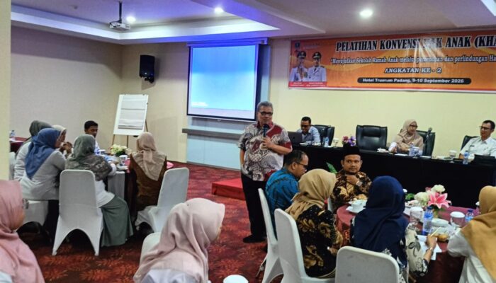 Muhidi: Sekolah Harus Mampu Mendidik Sekaligus Membentuk Karakter Anak Sehingga Memiliki Kepercayaan Diri