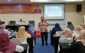 Ketua DPRD Sumbar Muhidi: Perempuan Miliki Peran Penting dalam Menggerakkan Perekonomian Keluarga