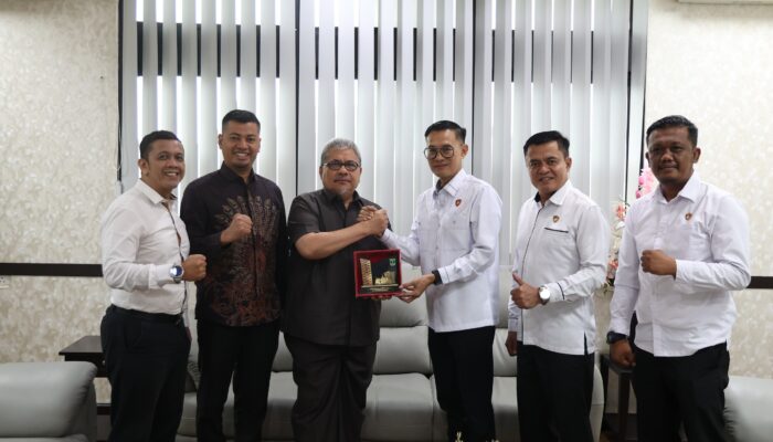 Ketua DPRD Sumbar Muhidi Bahas Ketertiban Aksi Massa Bersama Pihak Intelkam Polda Sumbar