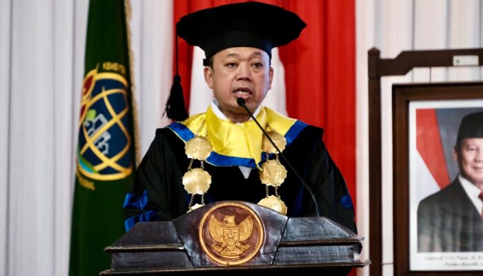 Nusron Pesan kepada 568 Wisudawan: Jaga Integritas, Tanah Menyangkut Masa Depan Rakyat