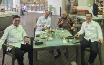 Secangkir Kopi Menemani Diskusi  Bersama Gubernur Lemhanas RI