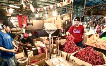 Harga Cabai di Pasar Raya Padang Mulai Turun