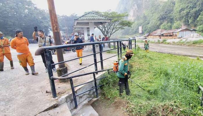 Jelang Minang Geopark Run 2026,  Goro Bersih-bersih Ngarai Sianok