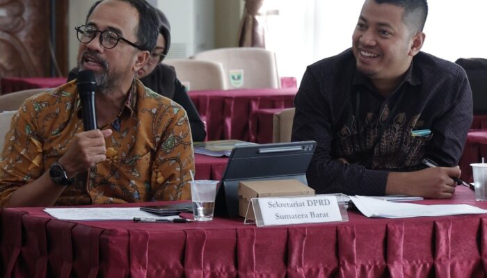 Monev Keterbukaan Informasi 2026, Sekretariat DPRD Sumbar Paparkan Capaian Publikasi dan Inovasi Layanan