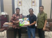 Wujudkan Pemerintah yang Transparan, Pemprov Sumbar Serahkan Dokumen kepada BPI KPNPA RI